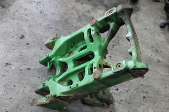 Suport Punte Fata  John Deere  L169280, L173793