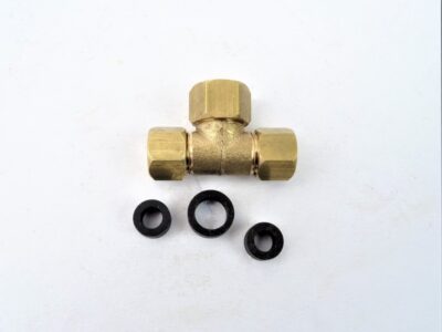 Racord cu garnituri John Deere AR85618