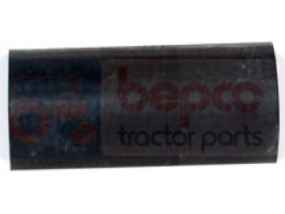 Furtun radiator 828147M1