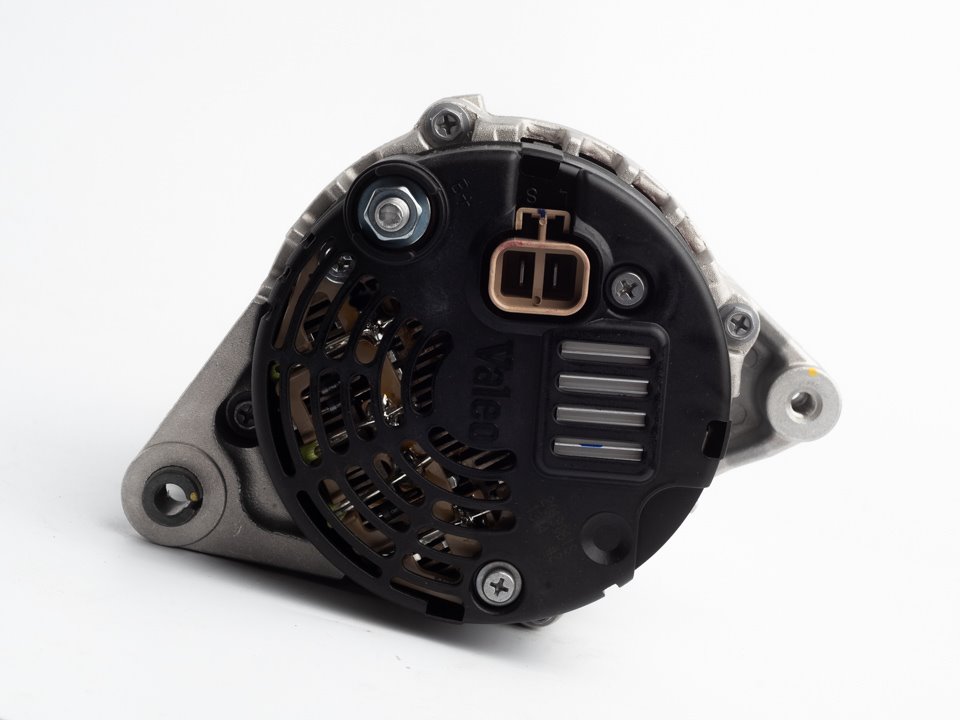 Alternator Bobcat 6675292