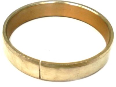 1M1226 - BUSHING